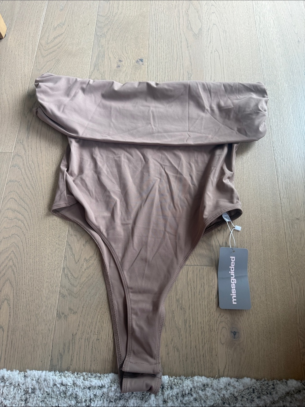Missguided + Bodysuit in Taupe